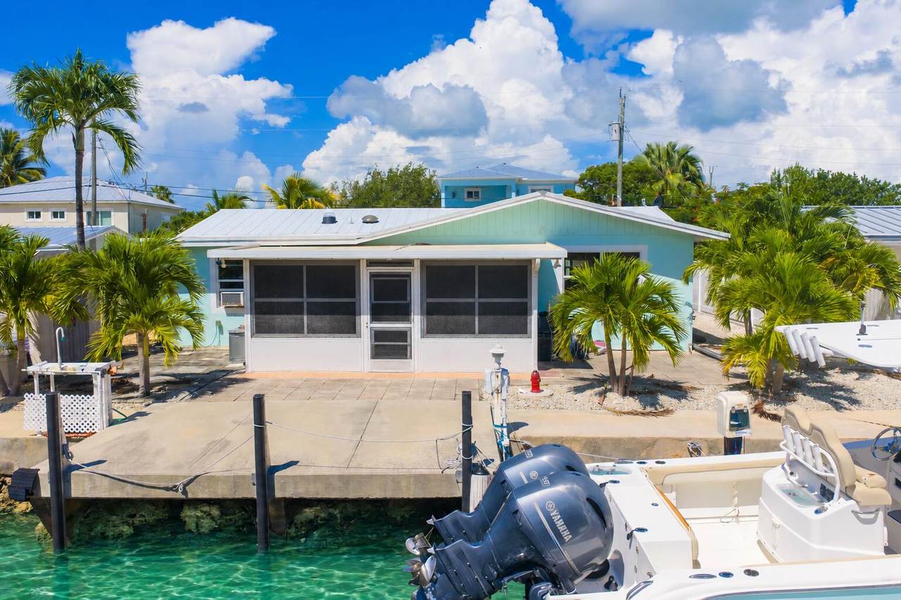 https://bt-photos.global.ssl.fastly.net/flkeys/1280_boomver_1_621265-2.jpg