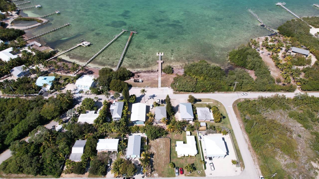 https://bt-photos.global.ssl.fastly.net/flkeys/1280_boomver_1_621266-2.jpg