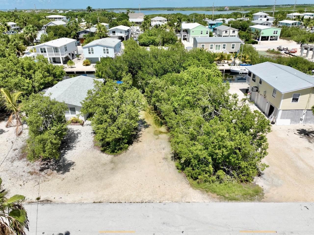https://bt-photos.global.ssl.fastly.net/flkeys/1280_boomver_1_621328-2.jpg