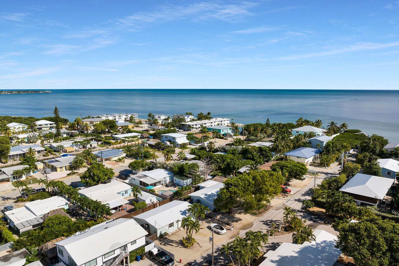 https://bt-photos.global.ssl.fastly.net/flkeys/1280_boomver_1_621378-2.jpg