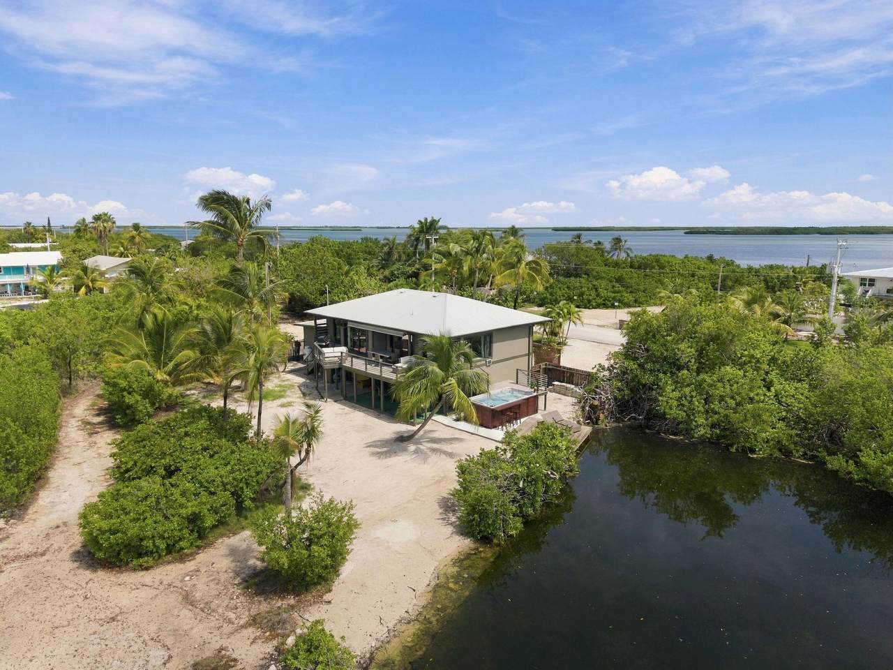 https://bt-photos.global.ssl.fastly.net/flkeys/1280_boomver_1_621454-2.jpg