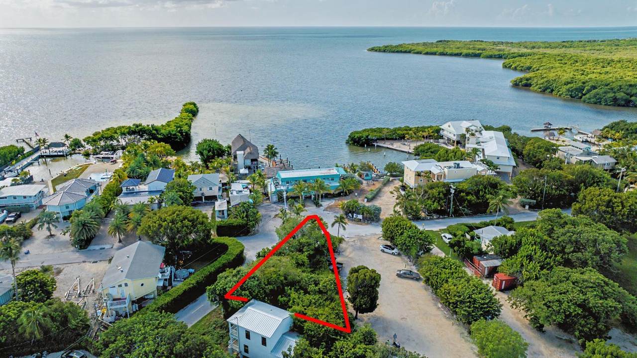 15 Oceanview Boulevard - Photo 1