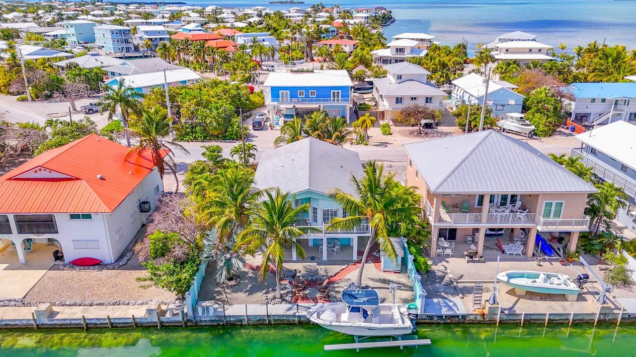 https://bt-photos.global.ssl.fastly.net/flkeys/1280_boomver_1_621488-2.jpg
