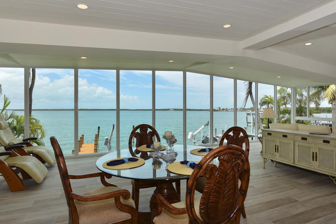 4 North Drive - Photo 1