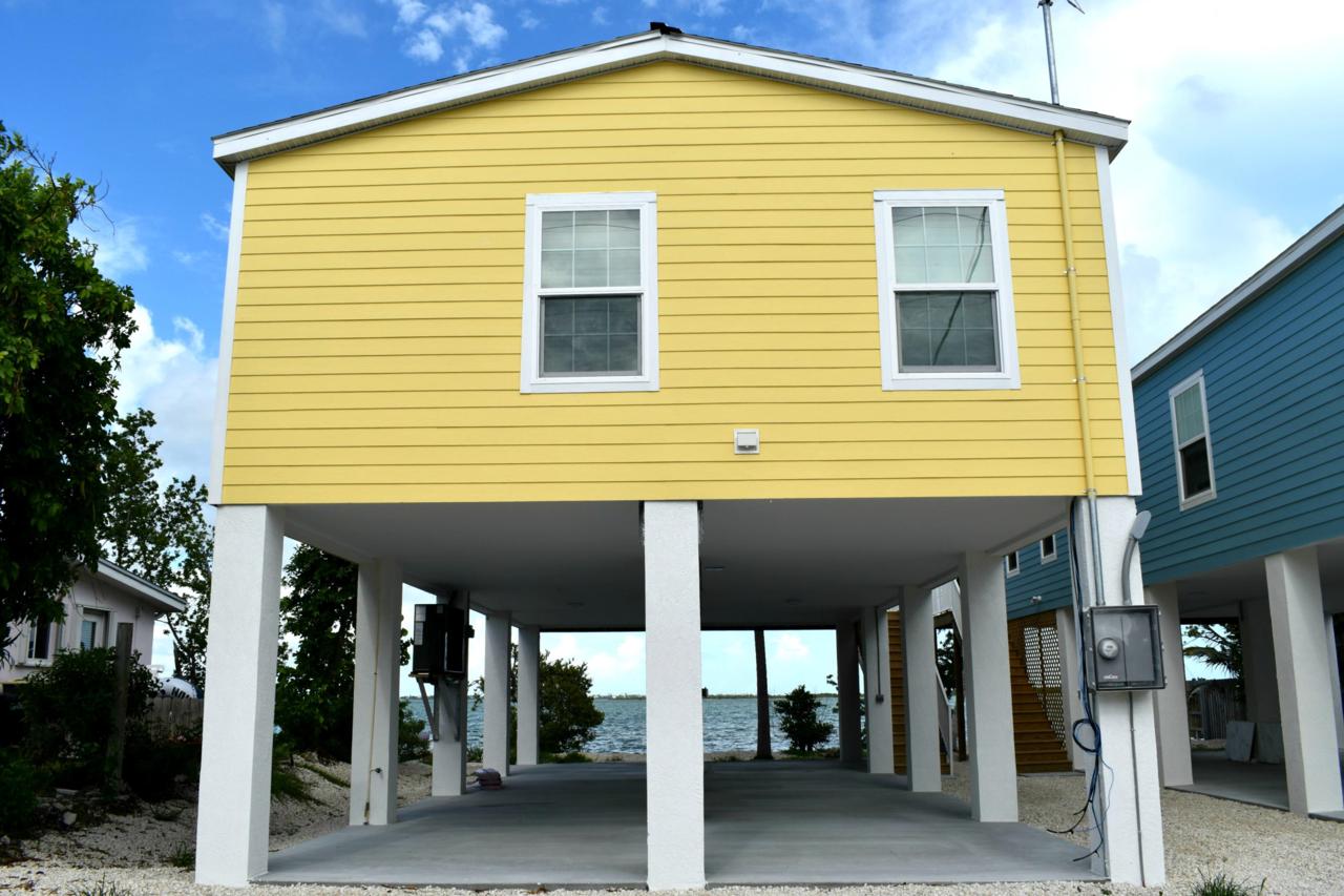 17 Circle Drive - Photo 1