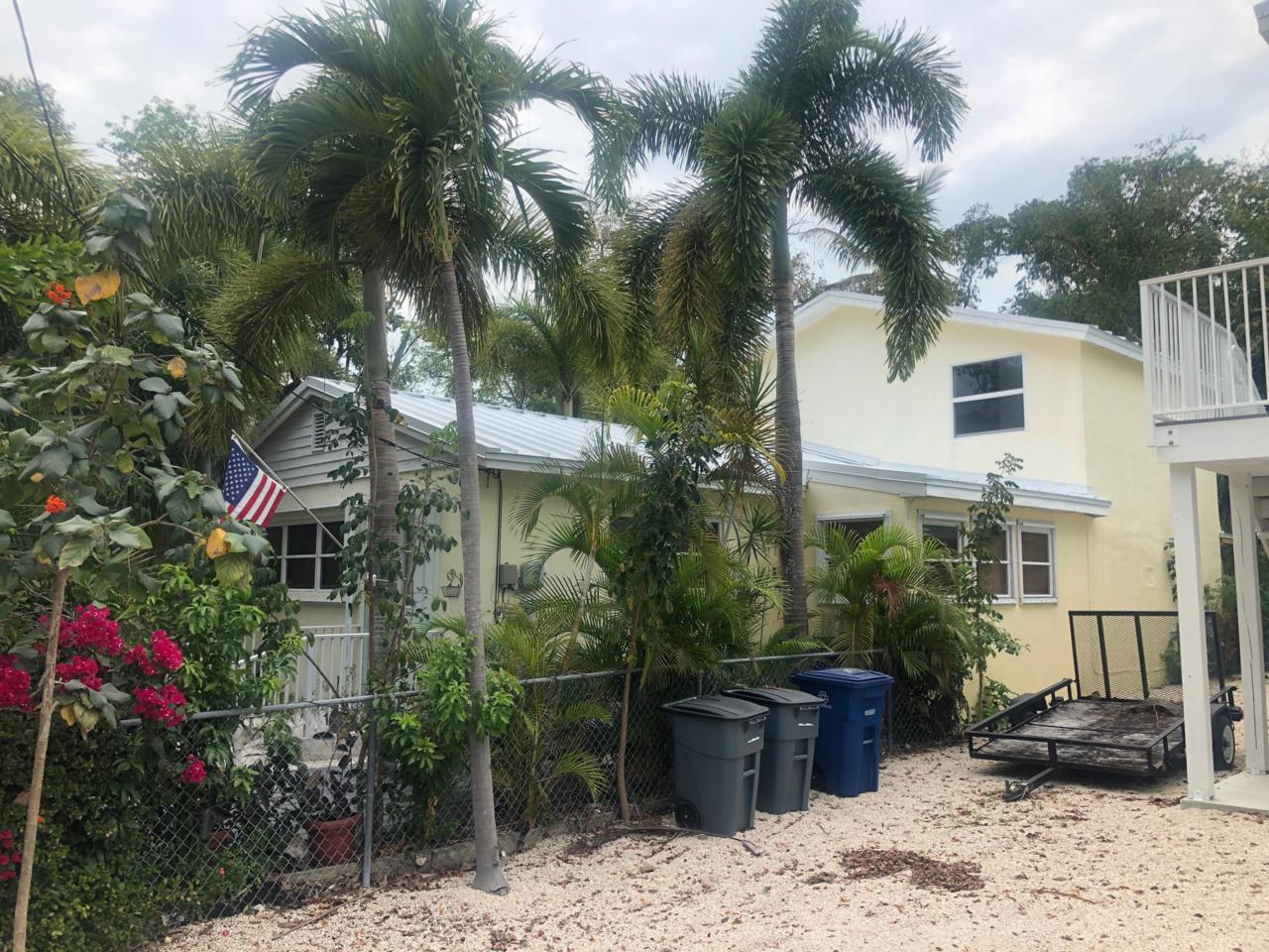 128 Bay Harbor Drive - Photo 1