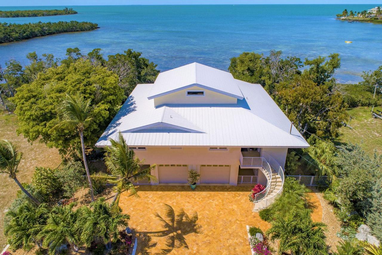 318 Stirrup Key Boulevard - Photo 1