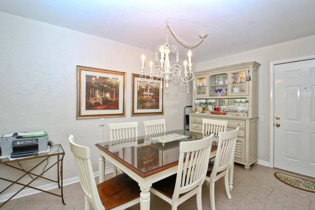 109 Avenue D - Photo 1