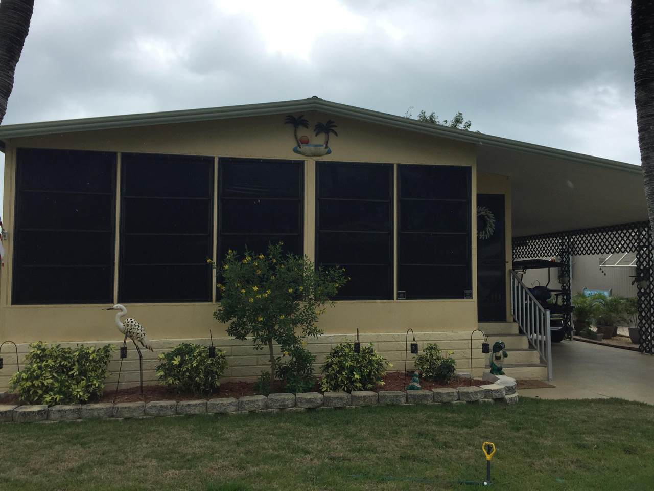 813 Emerald Drive - Photo 1