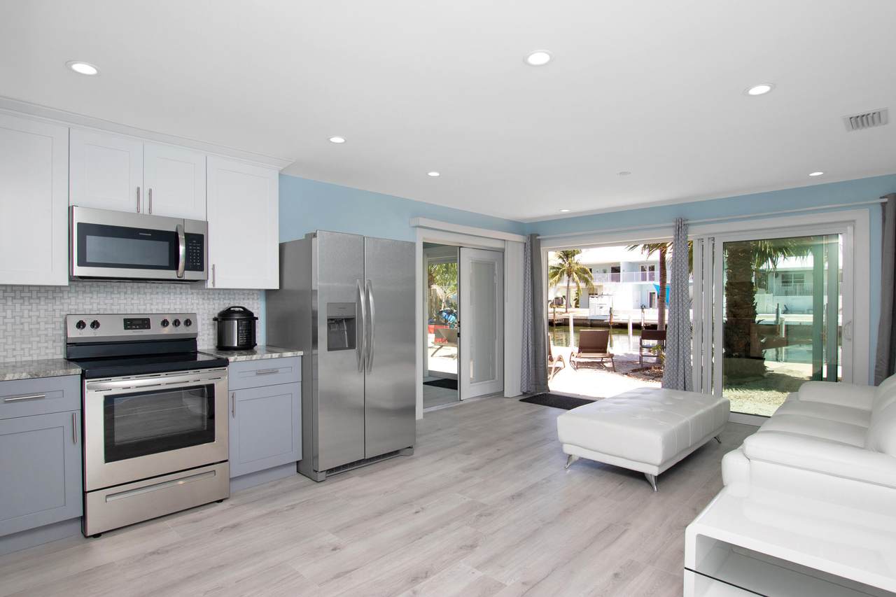 430 9th Street - Photo 1