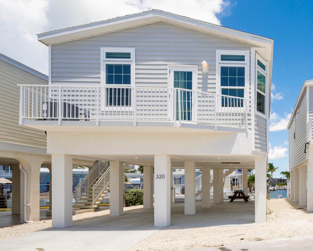 701 Spanish Main Drive - Photo 1