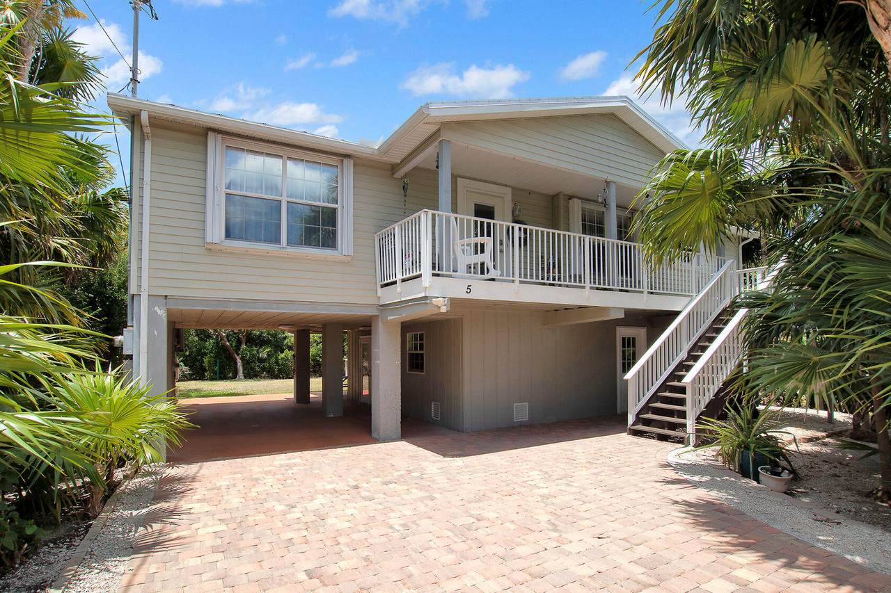 5 Kyle Way - Photo 1