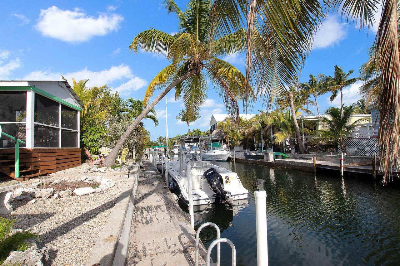 27893 Coral Shores Road - Photo 1