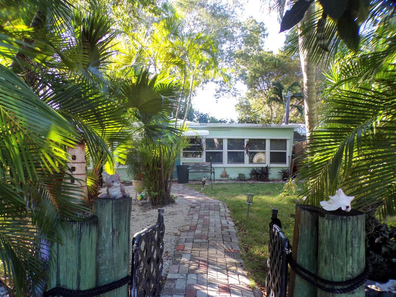 3 Cindy Place - Photo 1