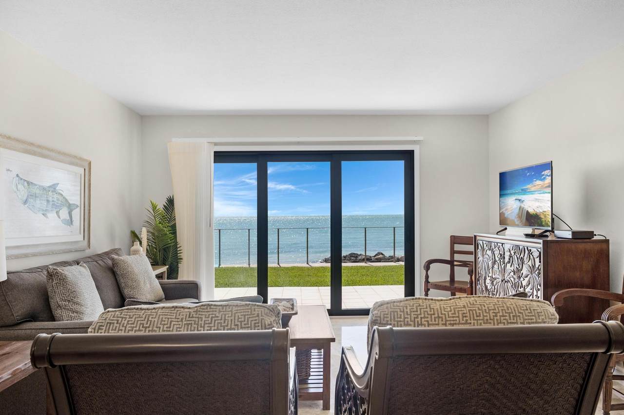 1001 Ocean Drive - Photo 1
