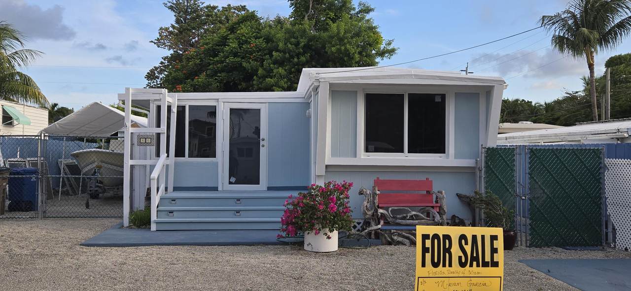 86 Avenue B - Photo 1