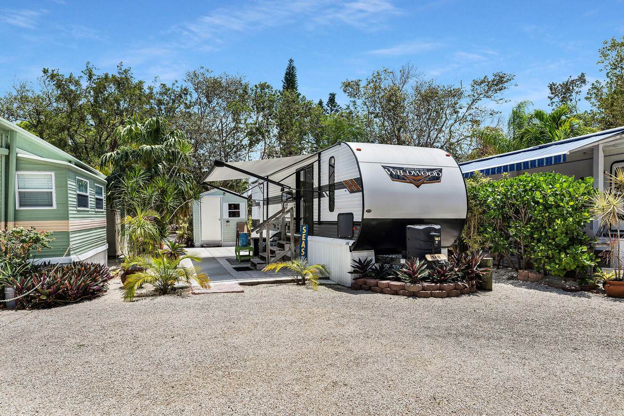 101551 Overseas Highway - Photo 1