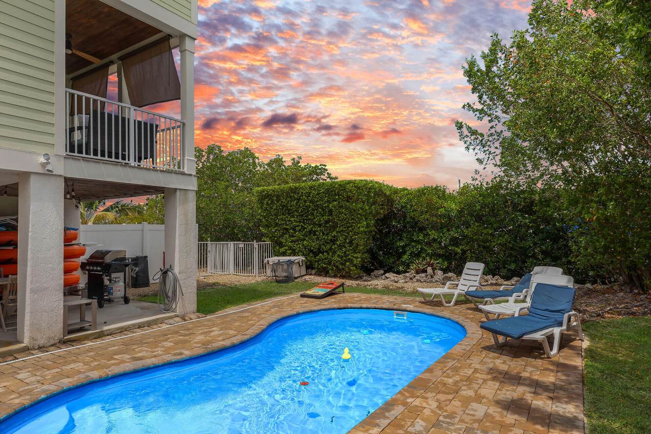 227 Sombrero Beach Road - Photo 1