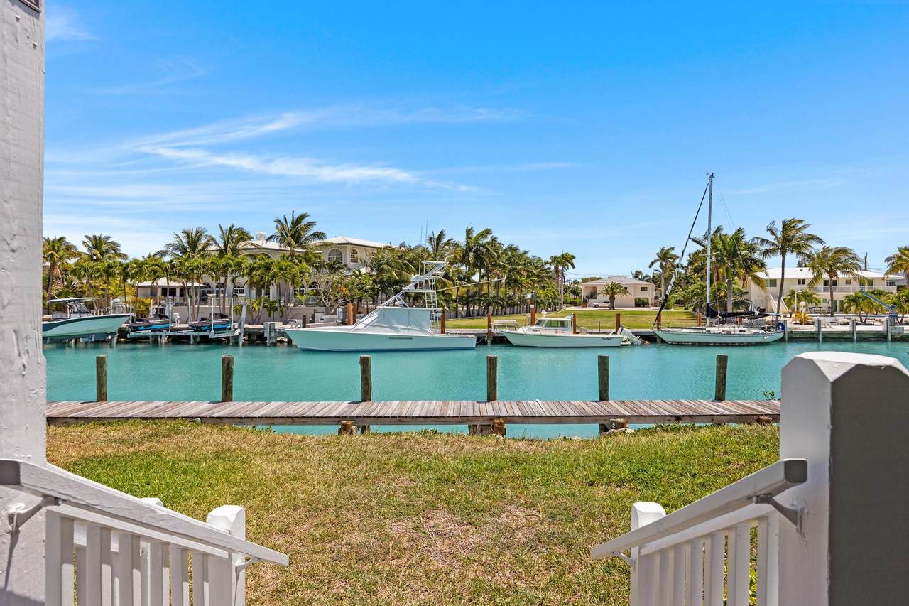 7041 Harbor Village Drive - Photo 1