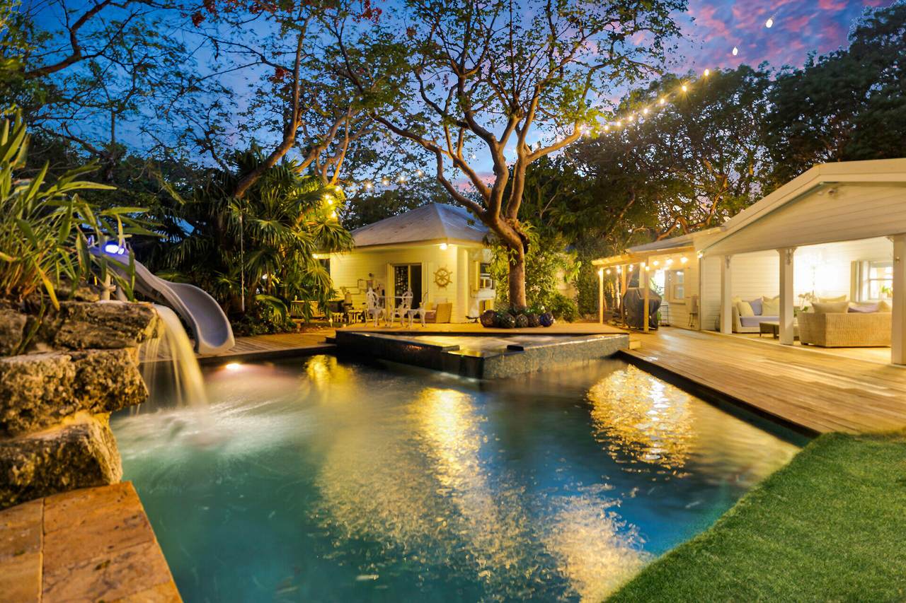 145 Plantation Boulevard - Photo 1