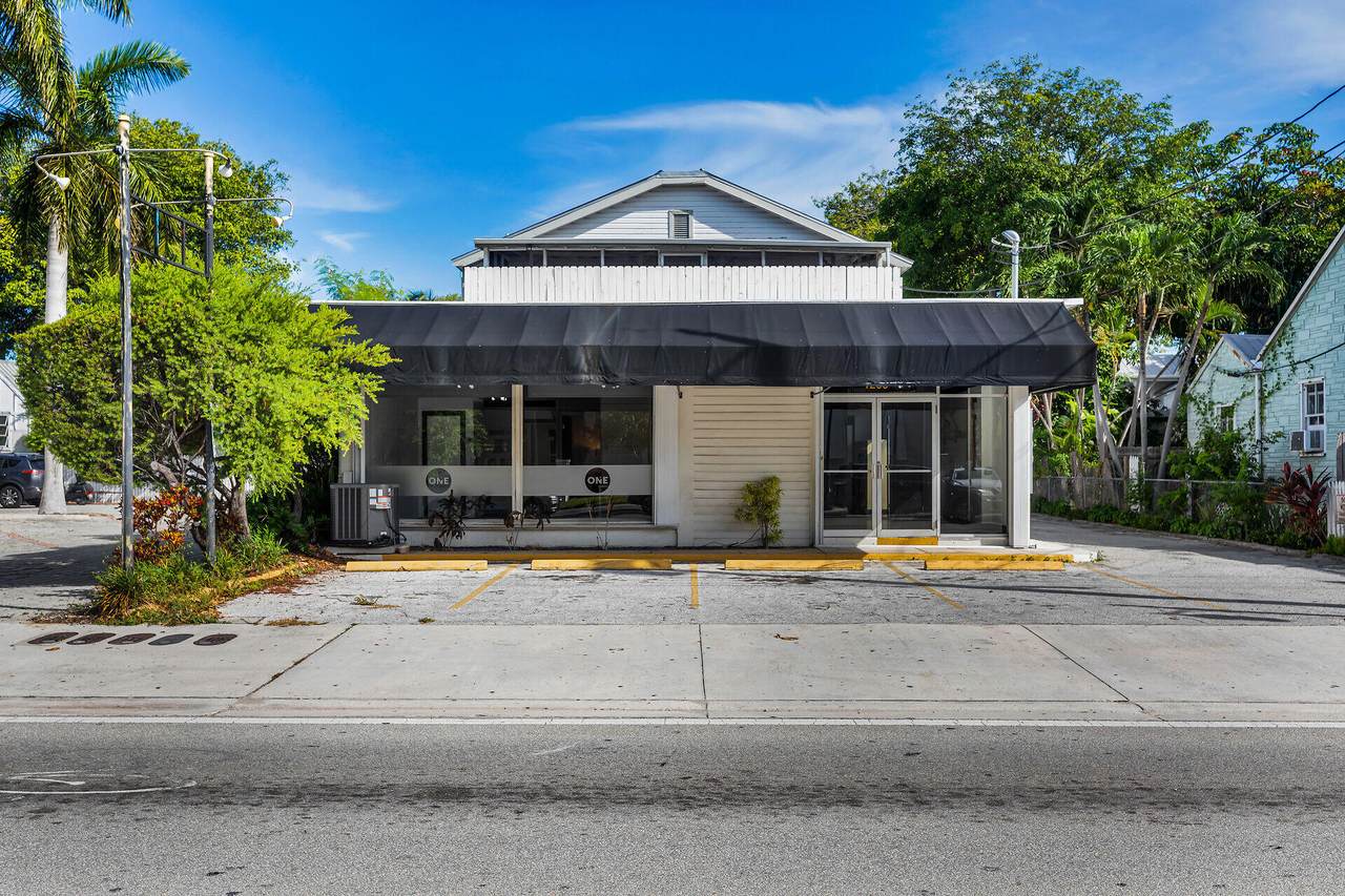 1209 Truman Avenue - Photo 1