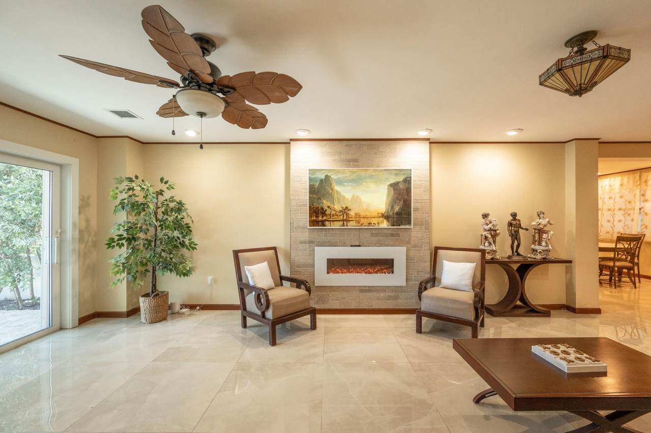 2601 Roosevelt Boulevard - Photo 1