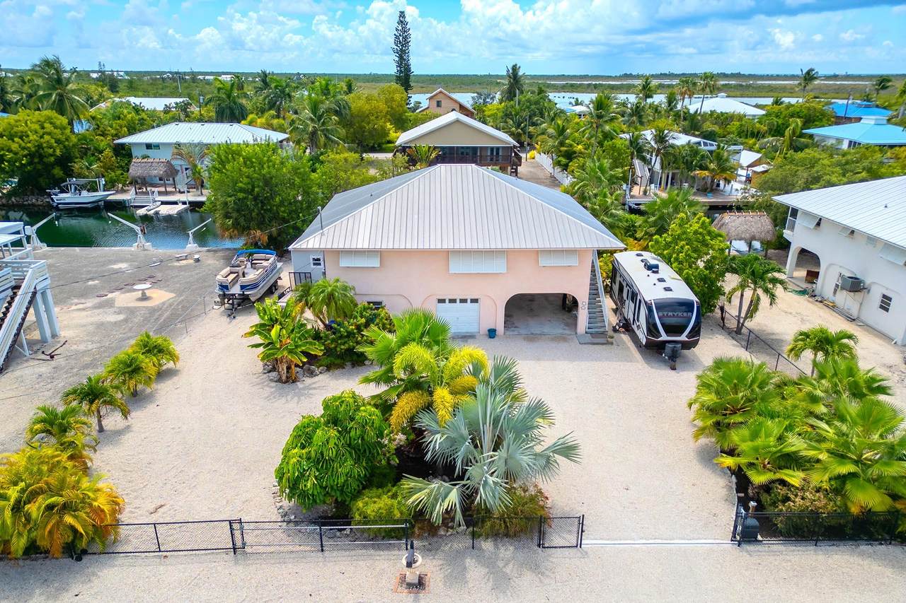 https://bt-photos.global.ssl.fastly.net/flkeys/1280_boomver_2_616169-2.jpg