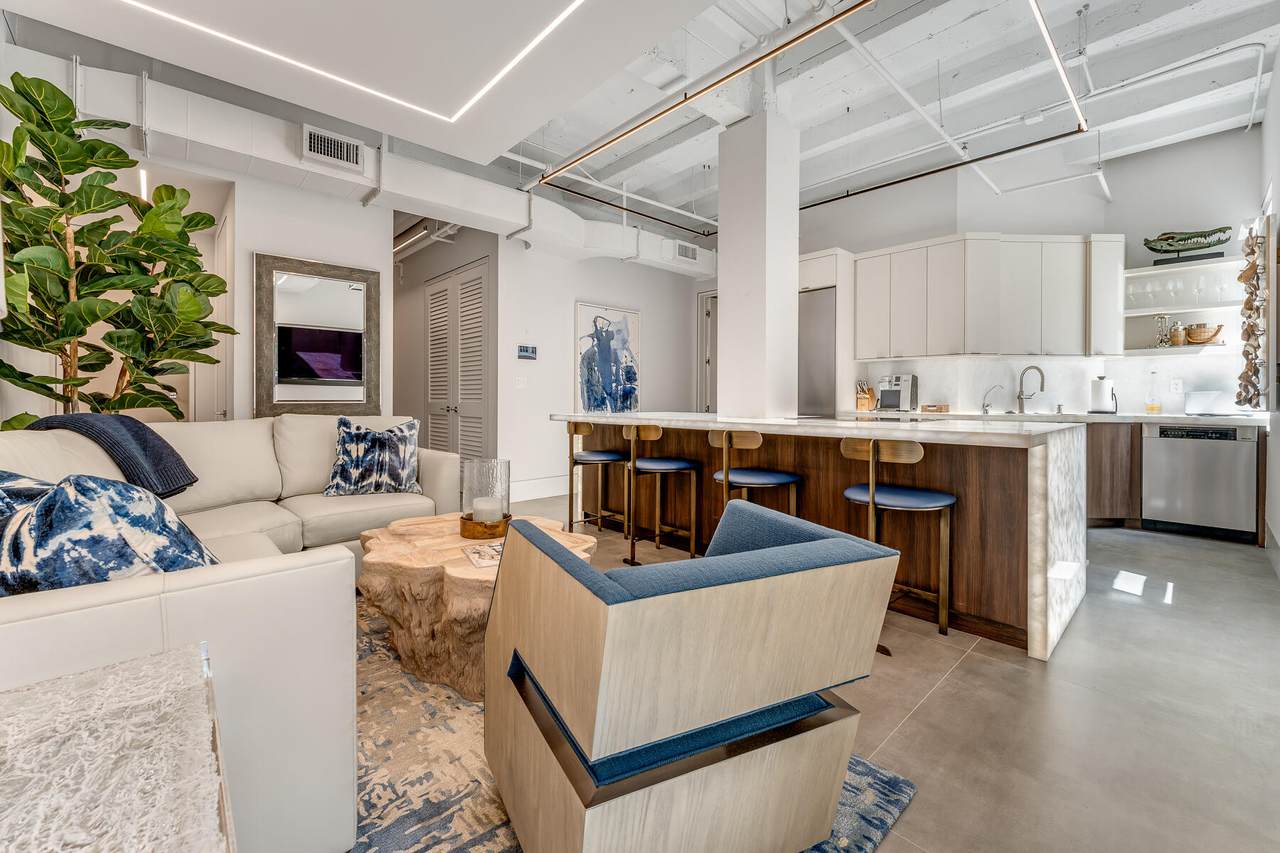 115 Front Street - Photo 1