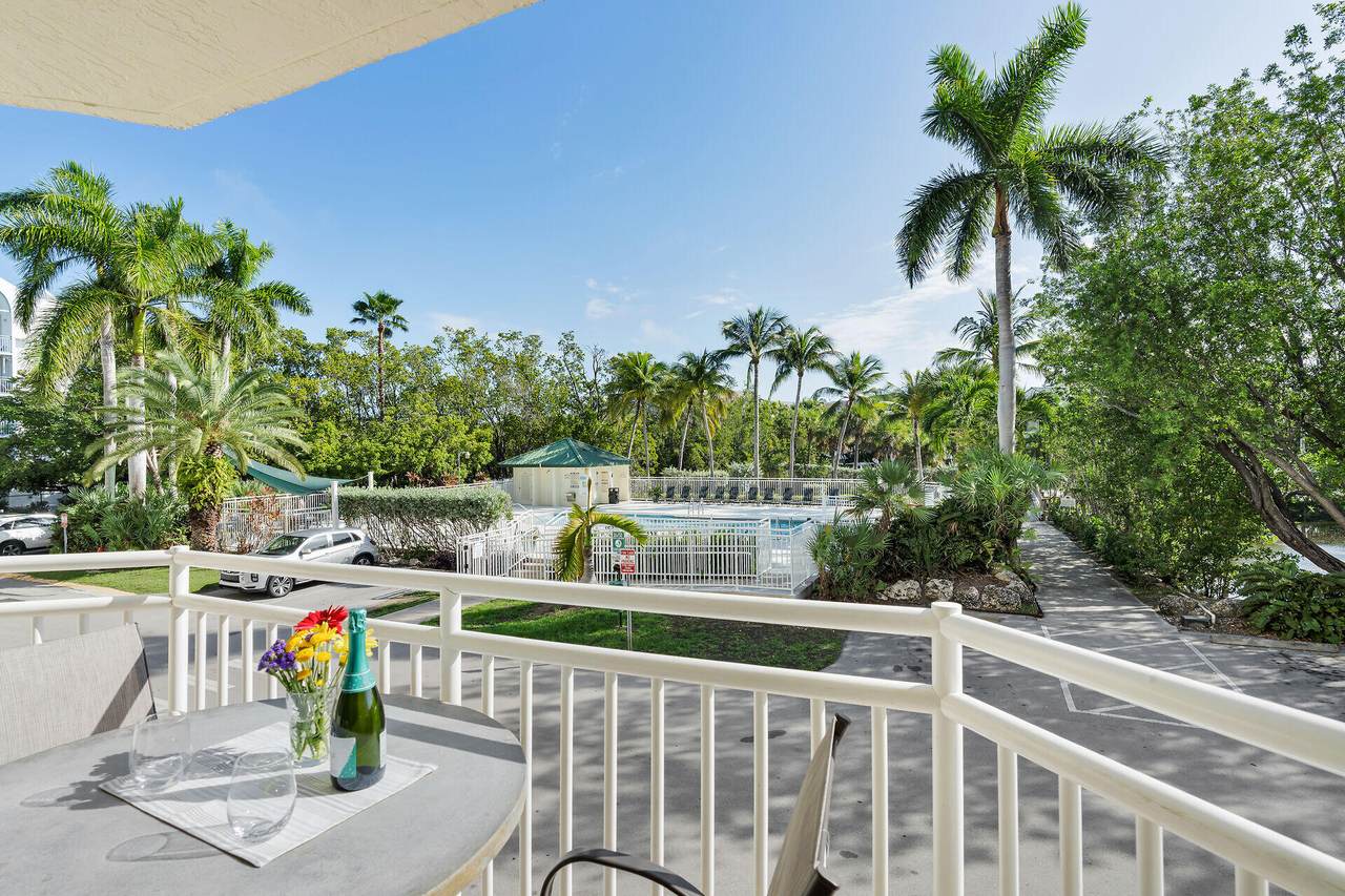 3625 Seaside Drive - Photo 1