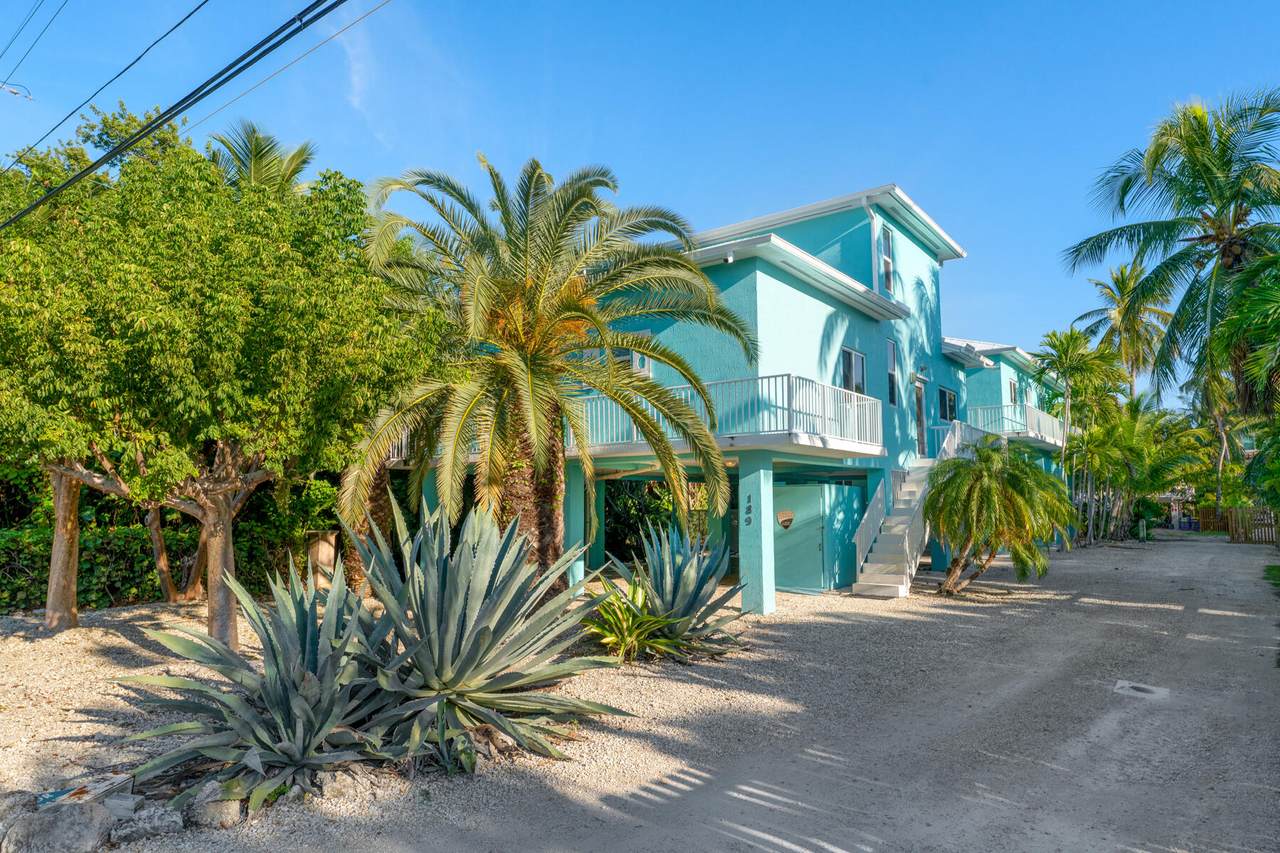 189 Carroll Street - Photo 1