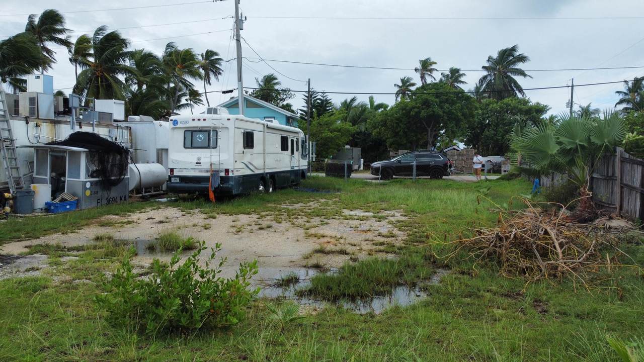 https://bt-photos.global.ssl.fastly.net/flkeys/1280_boomver_2_617201-2.jpg
