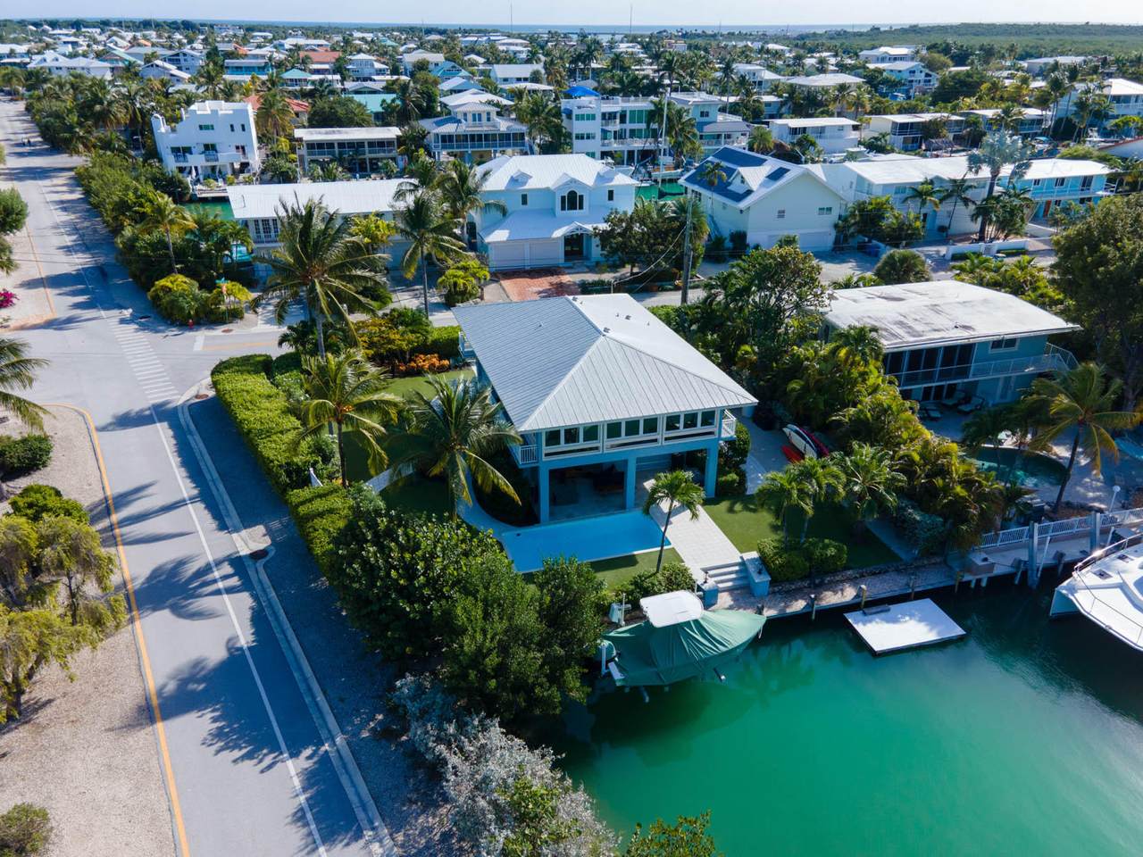 https://bt-photos.global.ssl.fastly.net/flkeys/1280_boomver_2_617336-2.jpg