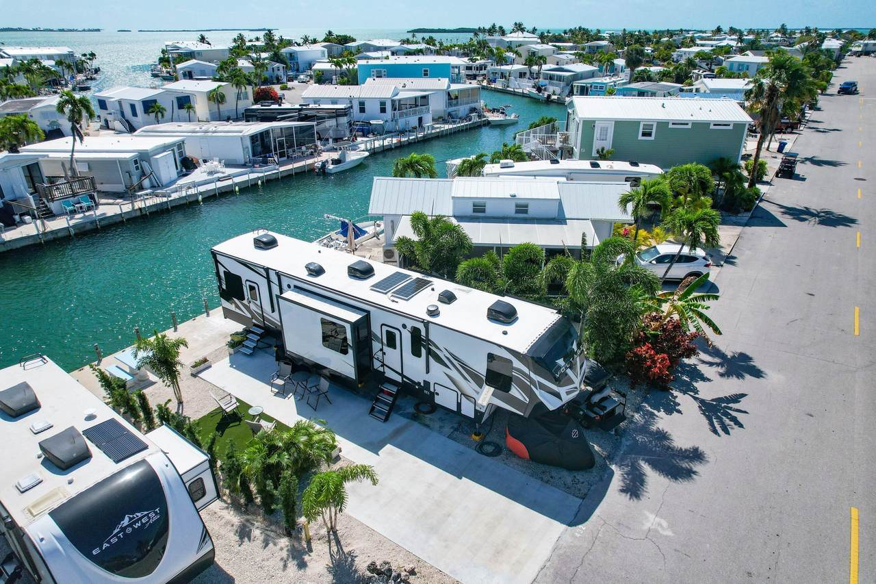 701 Spanish Main Drive - Photo 1