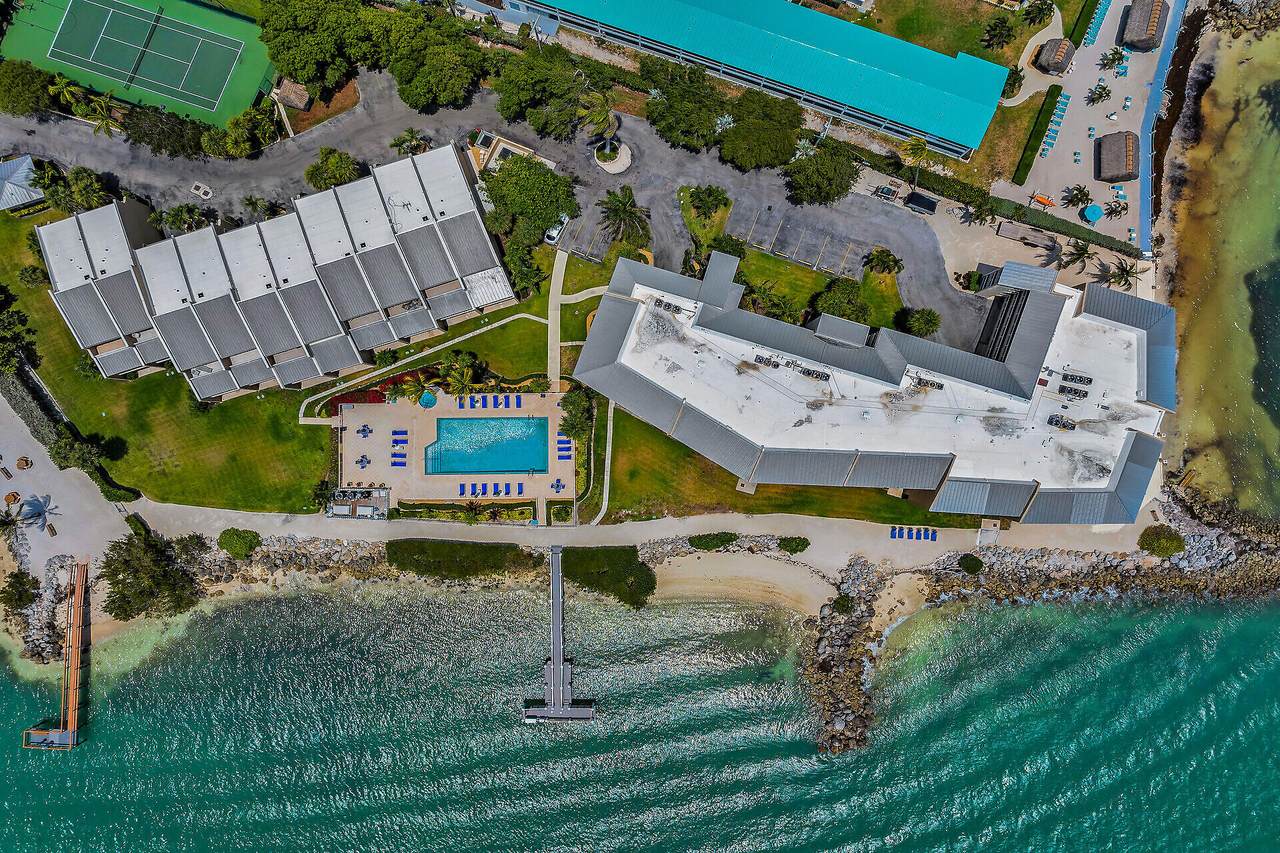 1133 Ocean Drive - Photo 1
