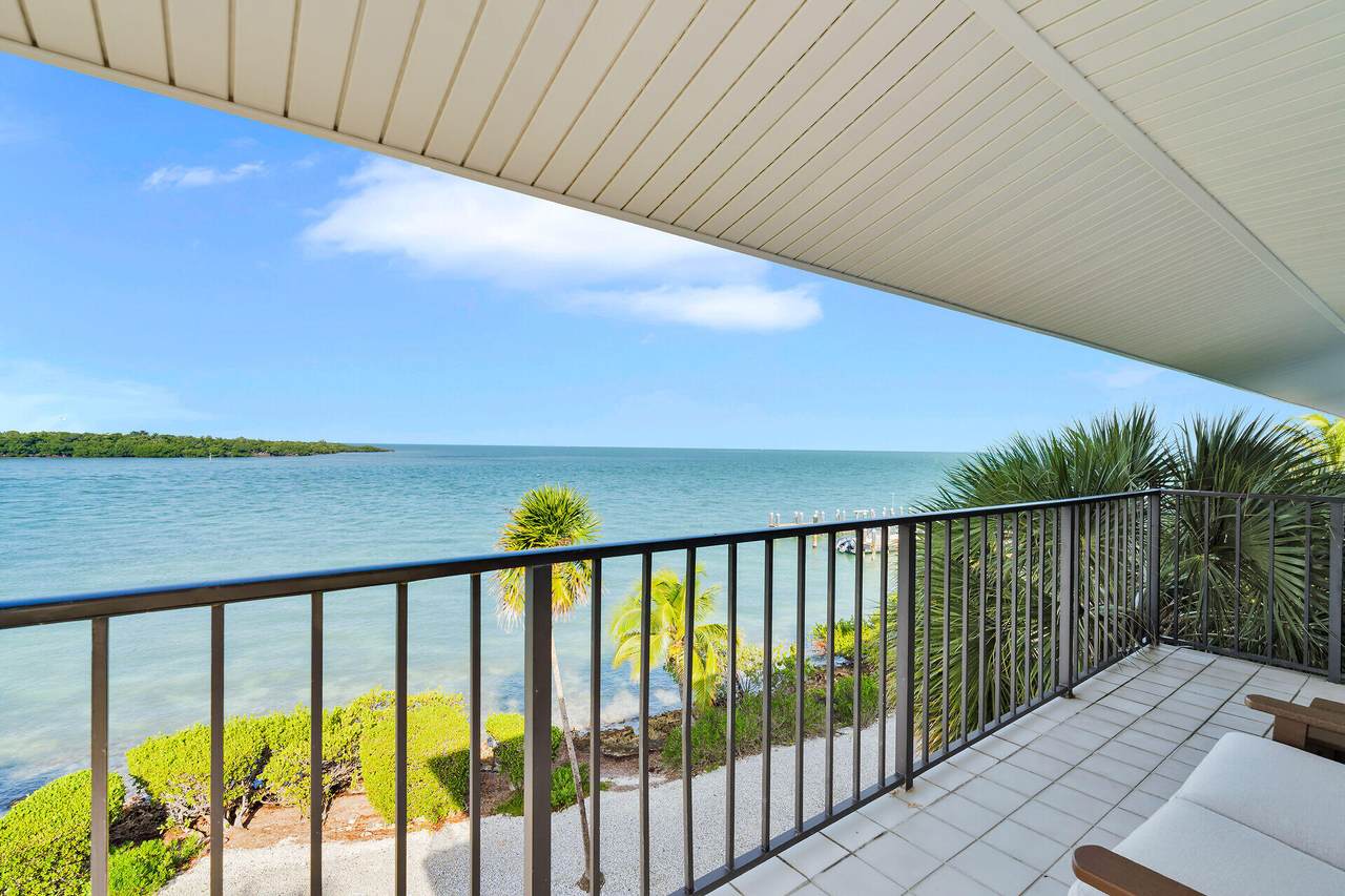 12690 Overseas Highway - Photo 1
