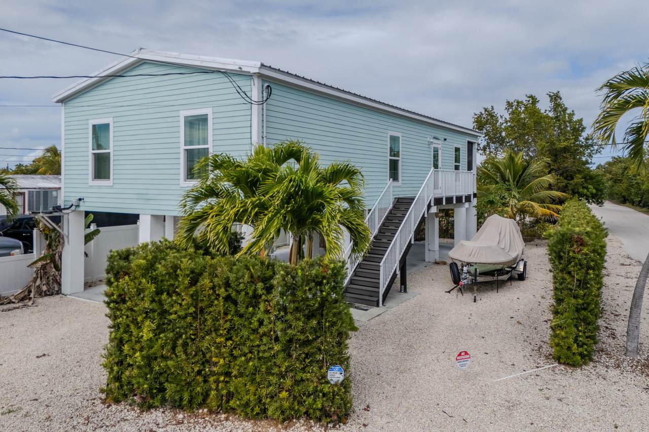 27999 Lobster Tail Trail - Photo 1