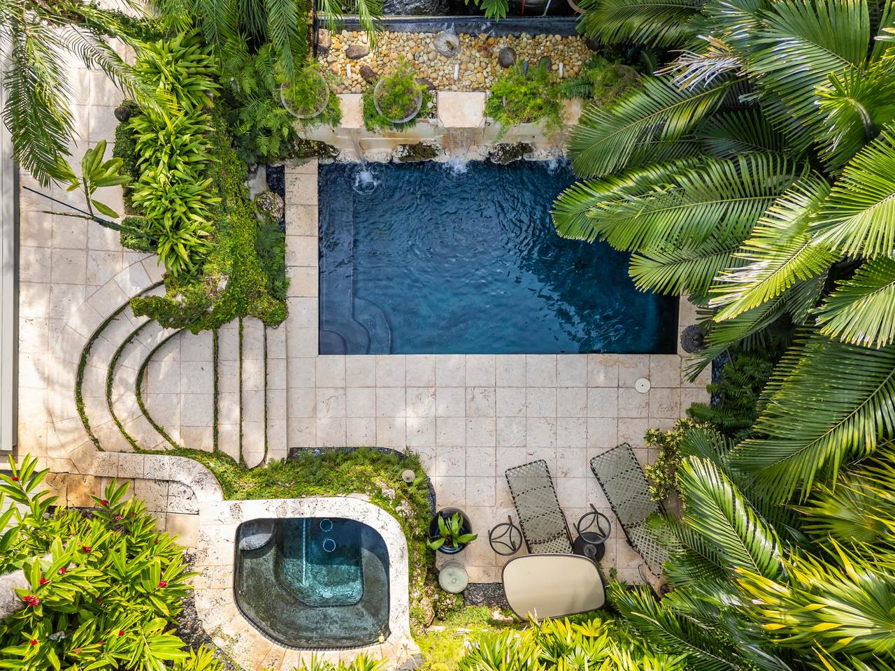 910-914 Watson Street - Photo 1