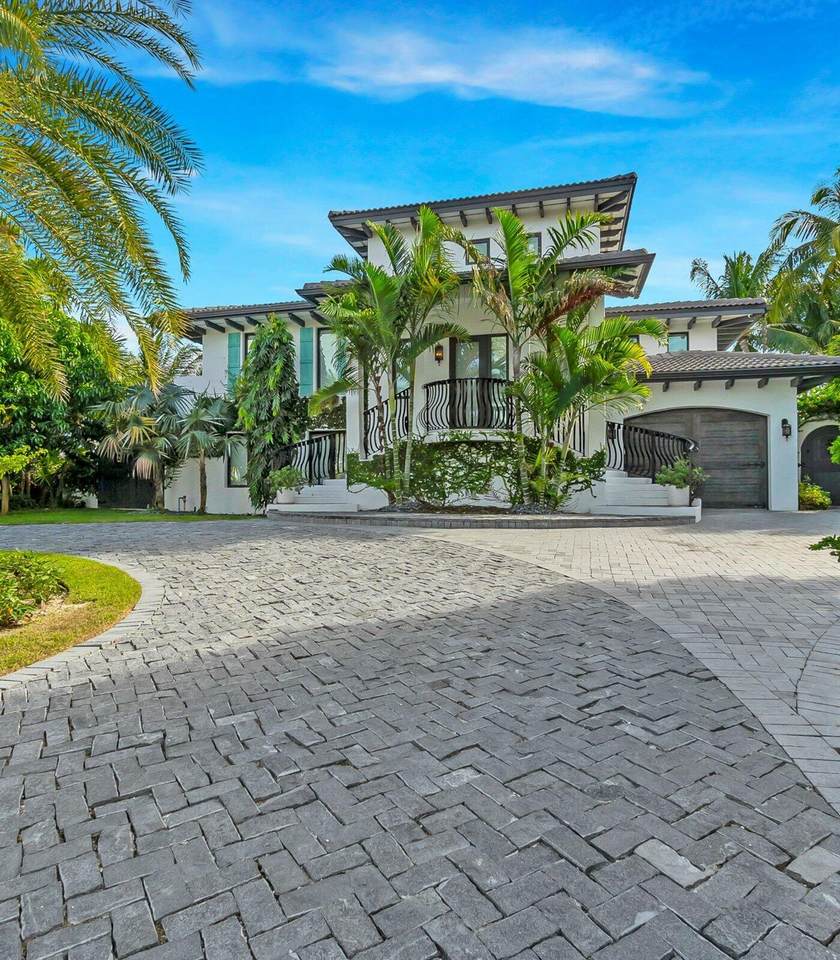 210 Seaview Circle - Photo 1