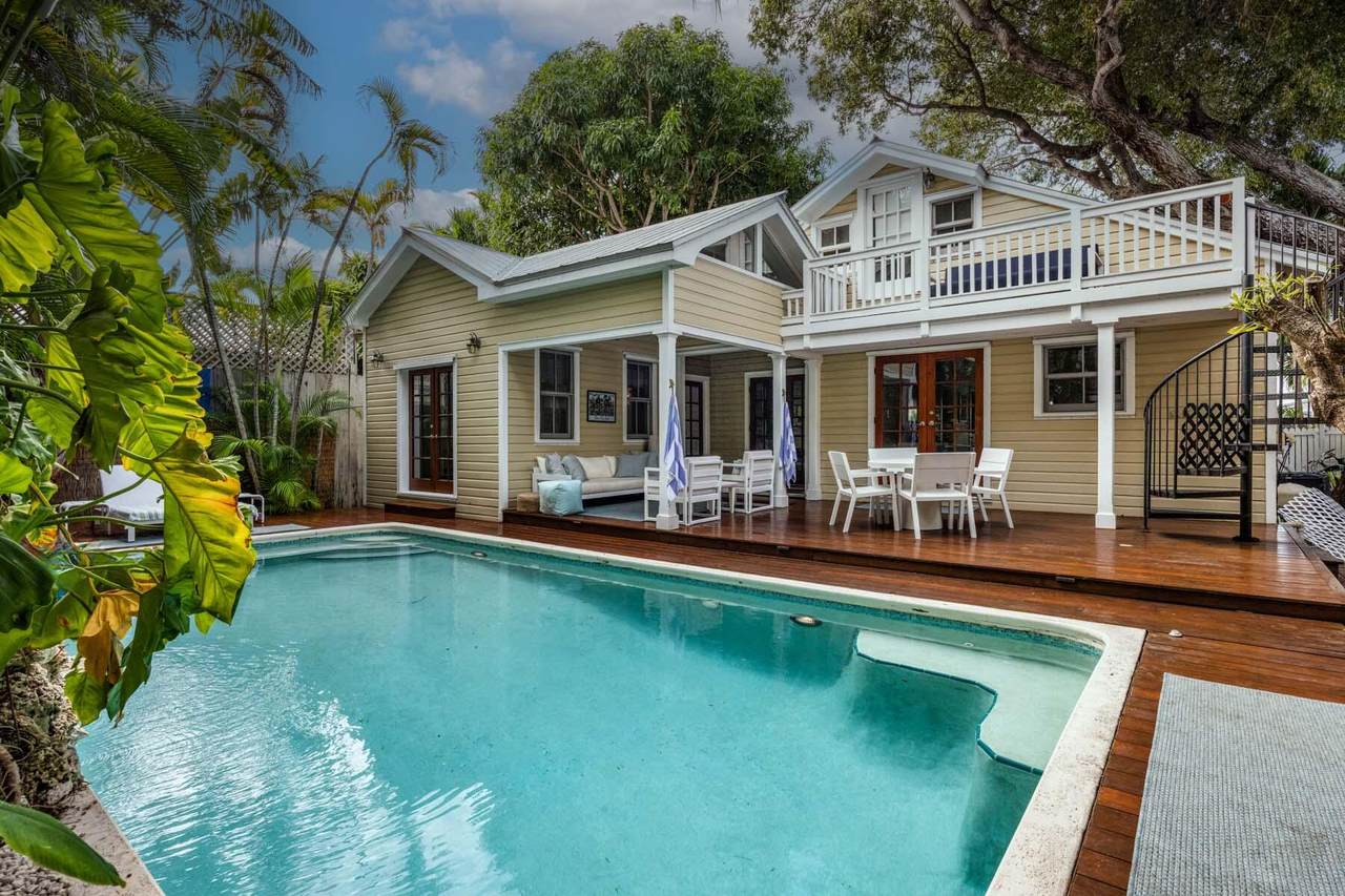 1209 Packer Street - Photo 1