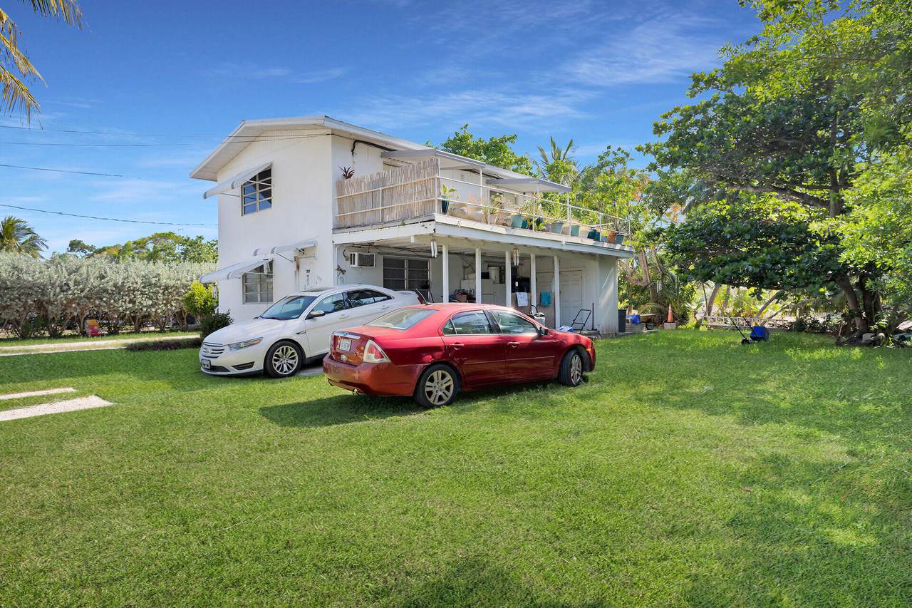 https://bt-photos.global.ssl.fastly.net/flkeys/1280_boomver_2_618269-2.jpg