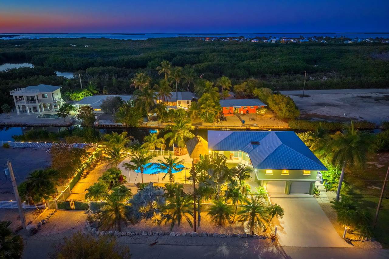 https://bt-photos.global.ssl.fastly.net/flkeys/1280_boomver_2_618365-2.jpg