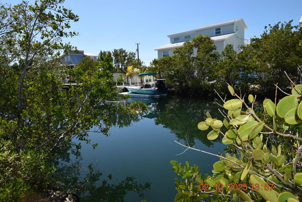 838 Loggerhead Lane - Photo 1