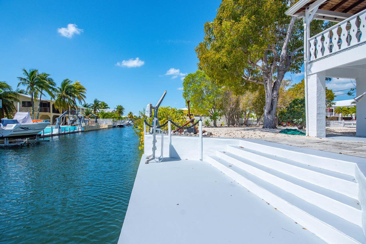 https://bt-photos.global.ssl.fastly.net/flkeys/1280_boomver_2_618686-2.jpg