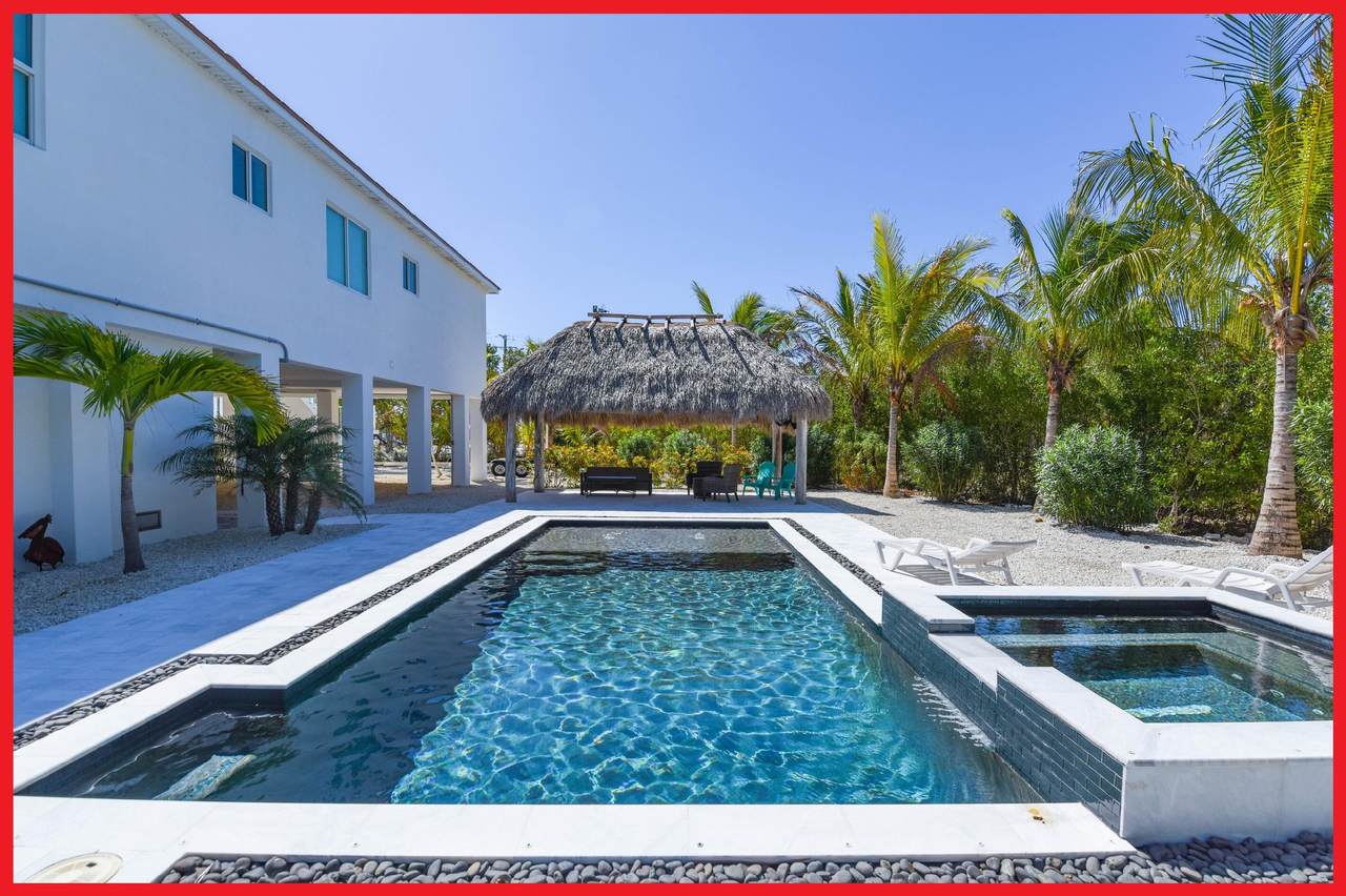 30985 Watson Boulevard - Photo 1