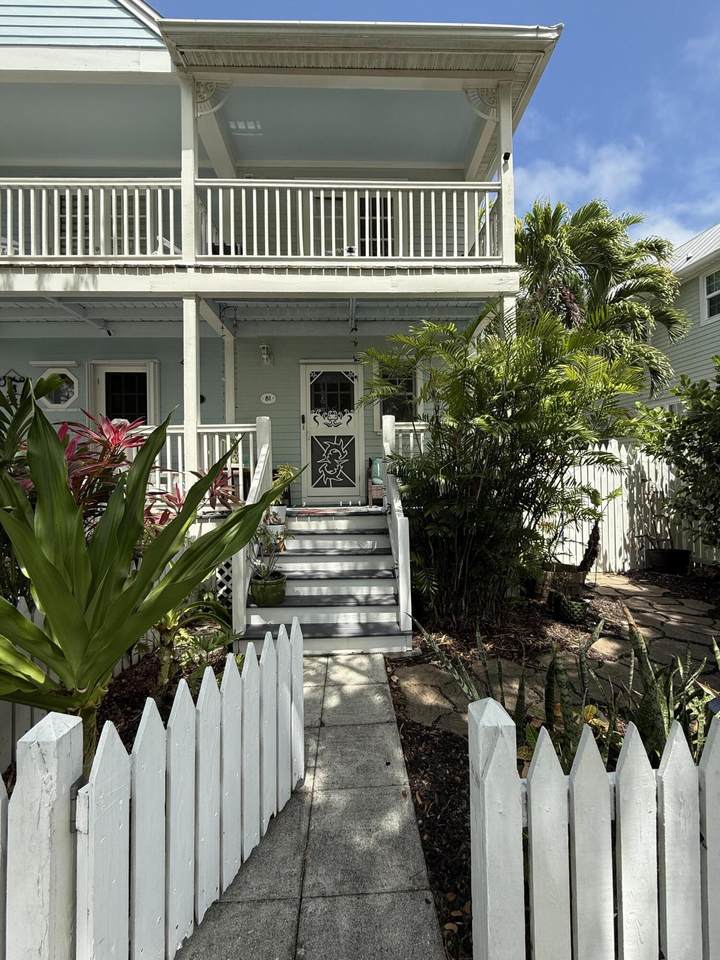 81 Golf Club Drive - Photo 1