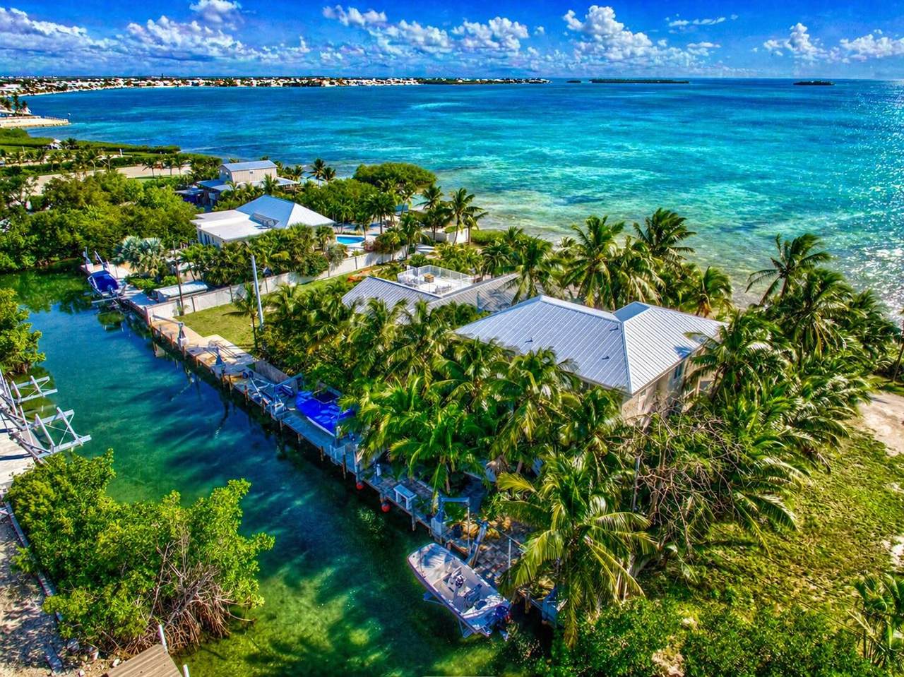 https://bt-photos.global.ssl.fastly.net/flkeys/1280_boomver_2_619679-2.jpg
