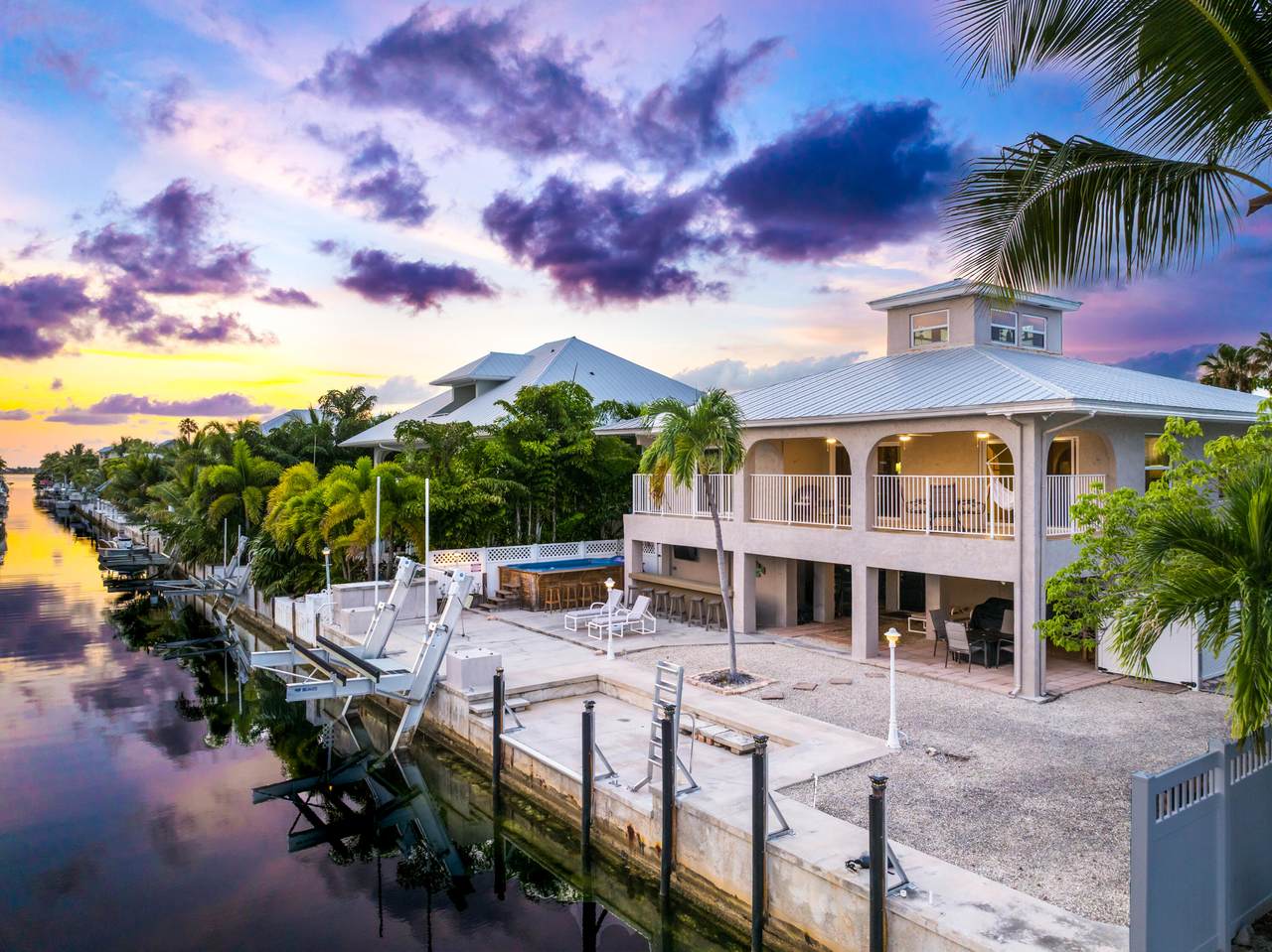https://bt-photos.global.ssl.fastly.net/flkeys/1280_boomver_1_619761-2.jpg