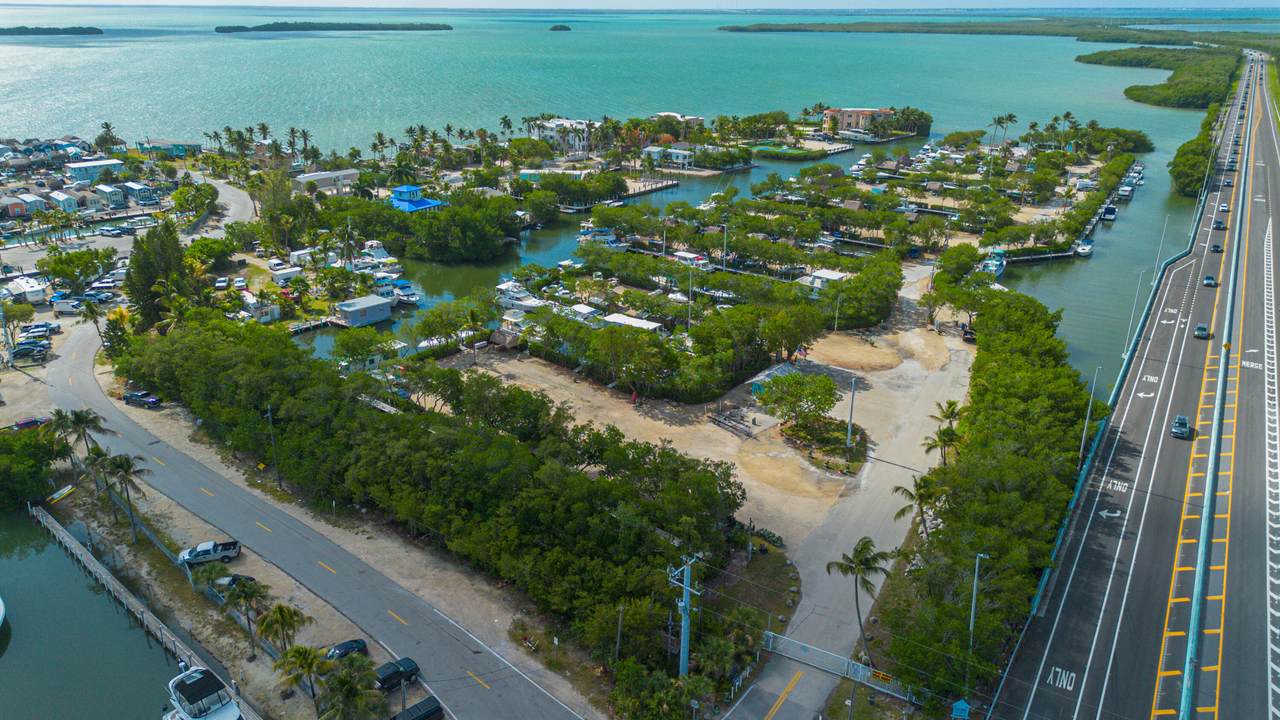 https://bt-photos.global.ssl.fastly.net/flkeys/1280_boomver_2_619819-2.jpg
