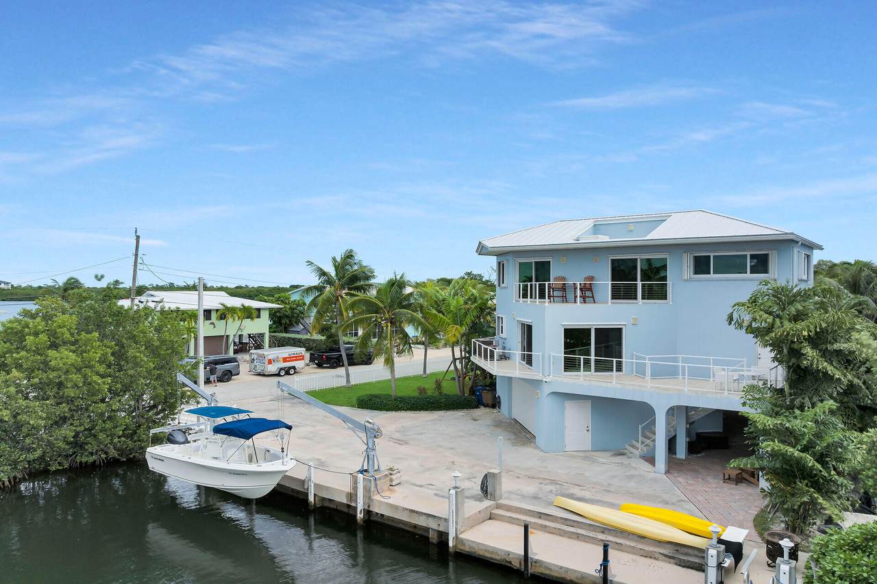 https://bt-photos.global.ssl.fastly.net/flkeys/1280_boomver_2_620169-2.jpg