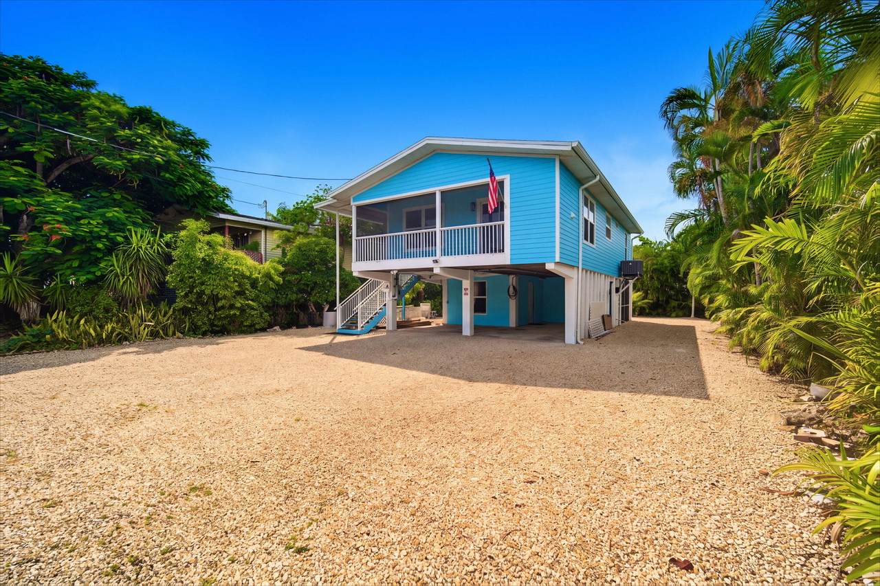 31118 Avenue I - Photo 1